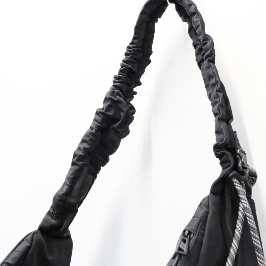TEXTURED TWILL BODY BAG #BLACK [FTT36262B0007]