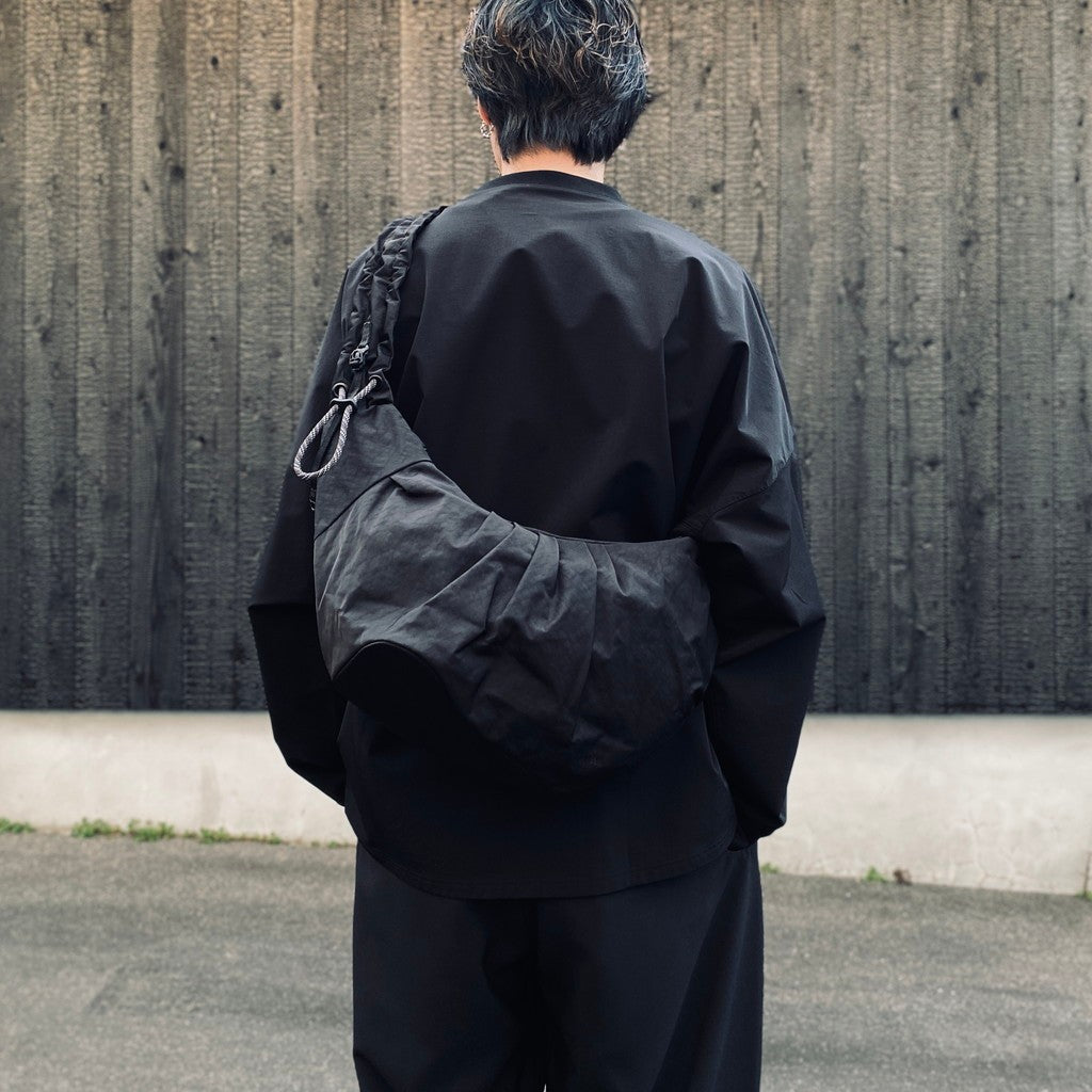 TEXTURED TWILL BODY BAG #BLACK [FTT36261B0008]