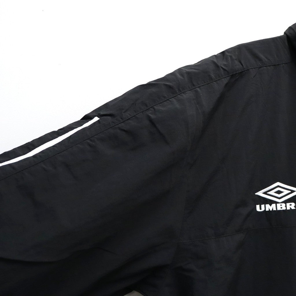 UMBRO | TRACK JACKET #BLACK [26FW-WMO-UB01]