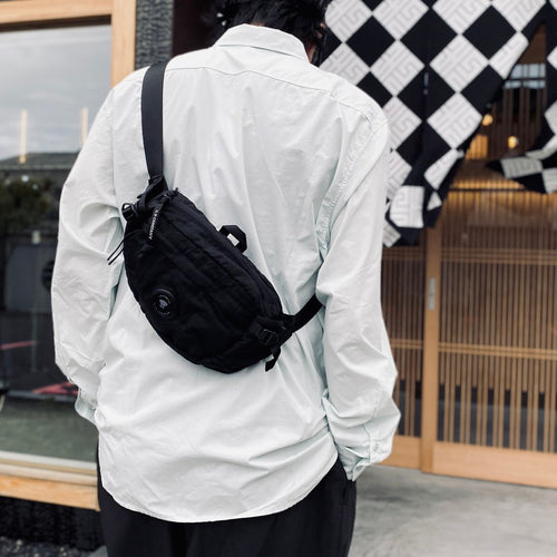 NYLON B LENS CROSSBODY PACK #BLACK 999 [RCCMAC734A-005269G-26FWP]