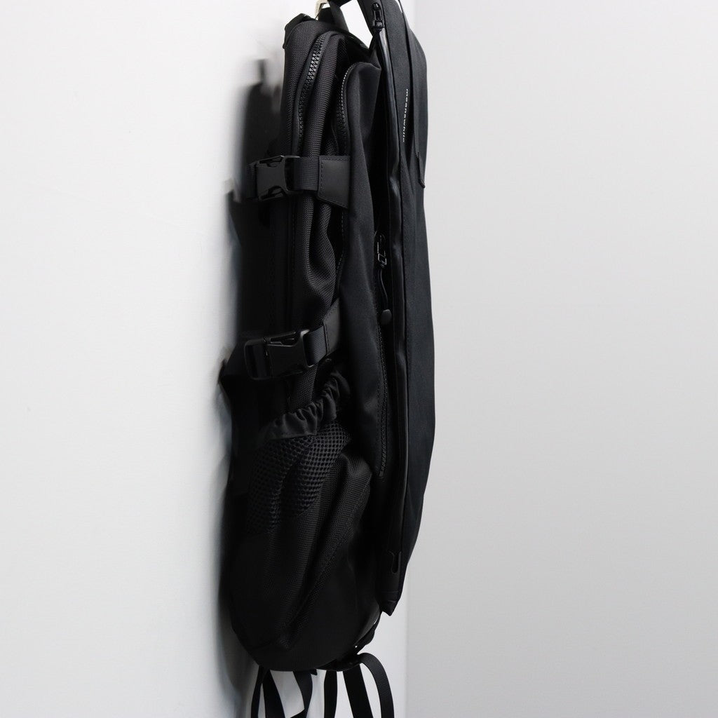 同時 | “GW-1U” CORDURA 尼龍“OUTSIDE”背包 #黑色 [GOOPI-25AW-SEP-03]