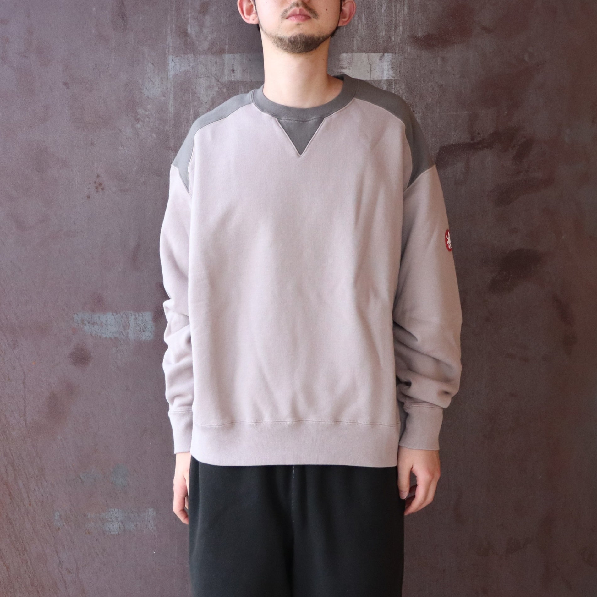 PANEL SHOULDER CREW NECK #BEIGE [CES29CS05]
