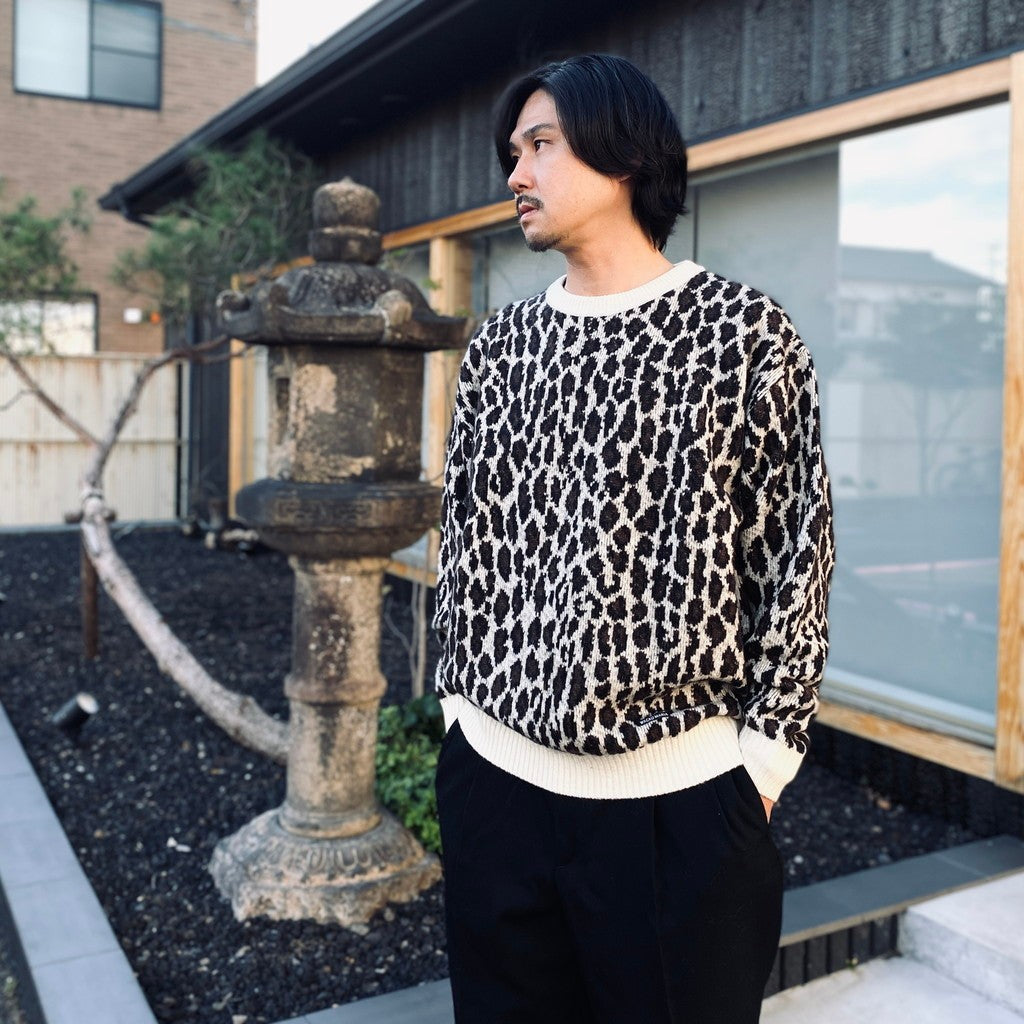 LEOPARD MOHAIR JACQUARD CREW NECK SWEATER #WHITE [26FW-WMK-KN16]
