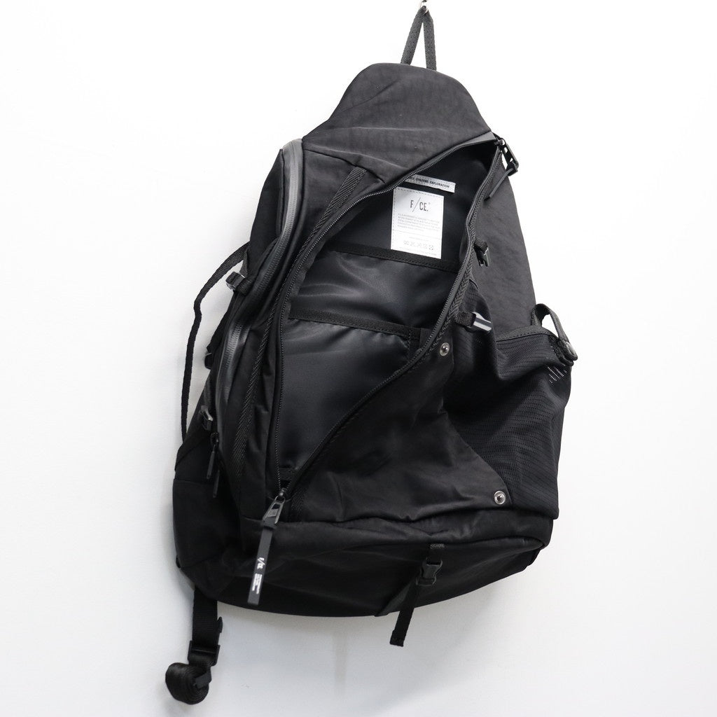 TEXTURED TWILL 3 POINTS SLINGER BAG #BLACK [FTT36261B0004]