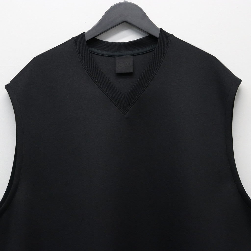 TECH SCUBA KNIT VEST #BLACK [BE-42026]