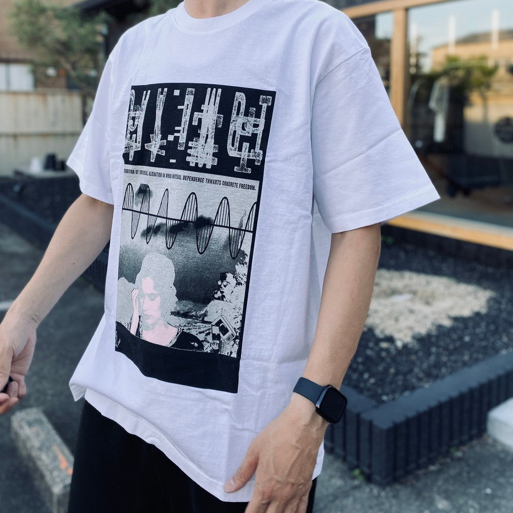 UNIVERSAL ALIENATION T #WHITE [CES28T01]