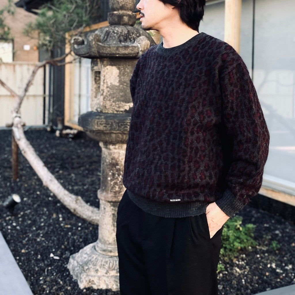 LEOPARD MOHAIR JACQUARD CREW NECK SWEATER #CHARCOAL [26FW-WMK-KN16]