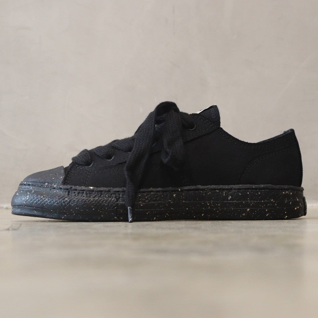 ROY / Canvas Low-Top Sneakers #BLACK / BLACK [S14FW702]