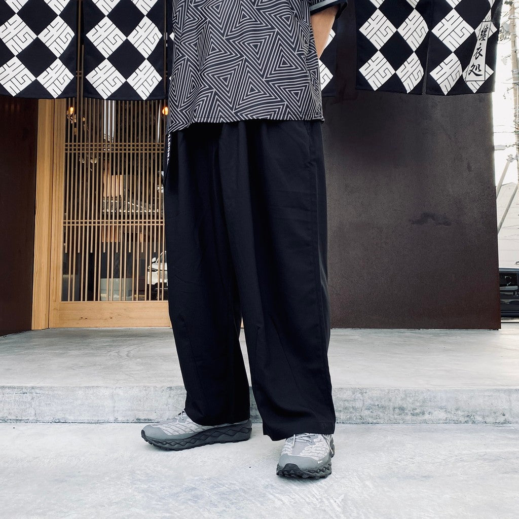 TRO BAGGY SLACKS #Black [SU26-B09]