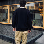 V NECK SWEATER #BLACK [25FW-WMK-KN09]