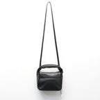 TECH LEATHER EYELET MINI POACH #BLACK [FEL34261B0006]