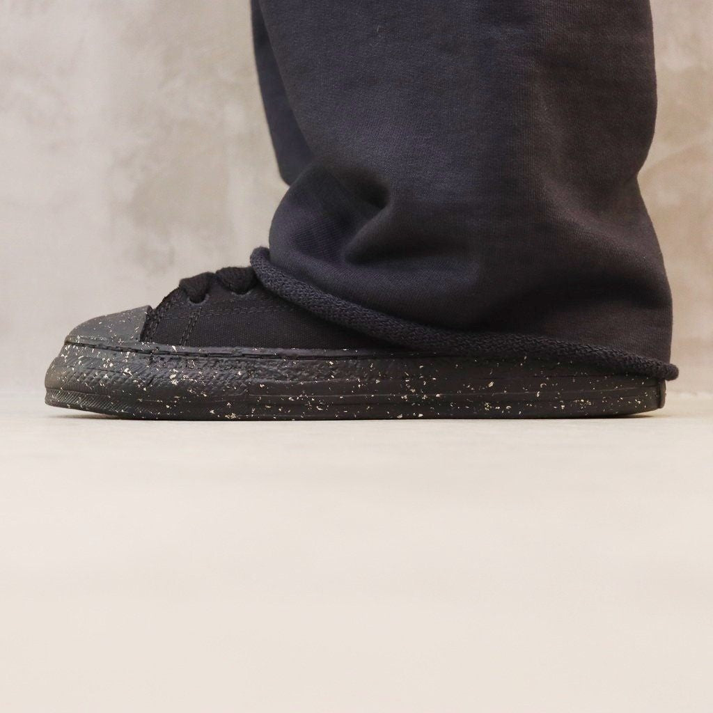 ROY / Canvas Low-Top Sneakers #BLACK / BLACK [S14FW702]