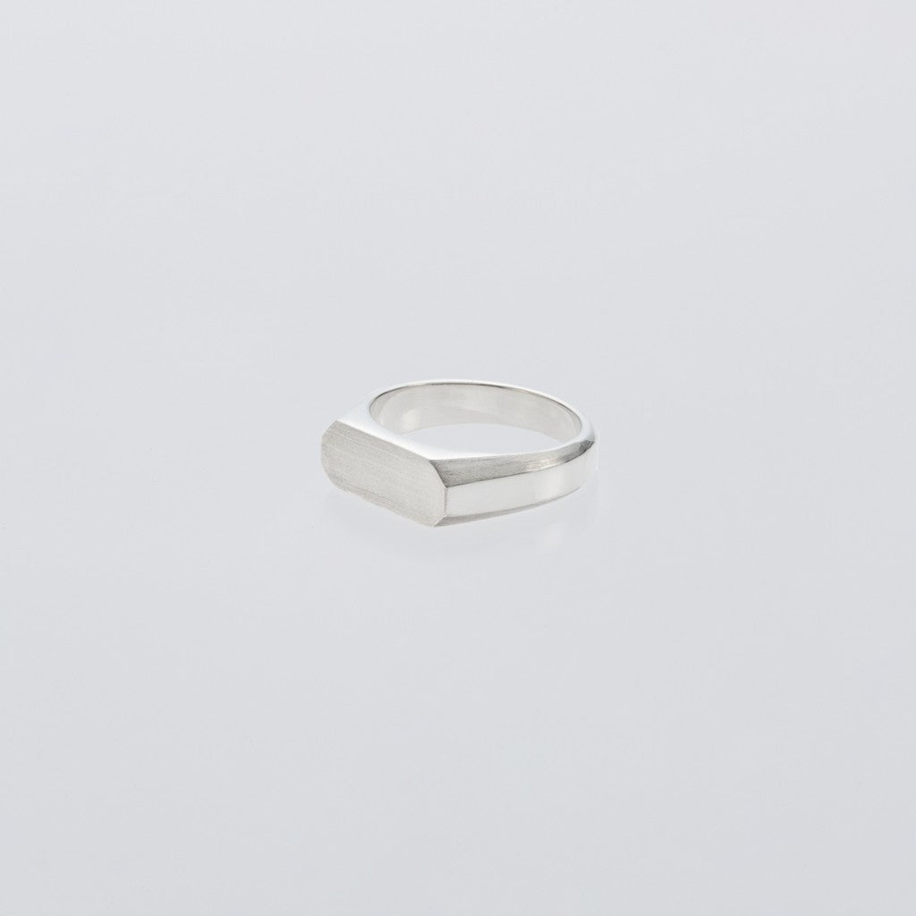 Signet Ring with Hair Line -Thick- #SILVER [XOR121] – cocorozashi