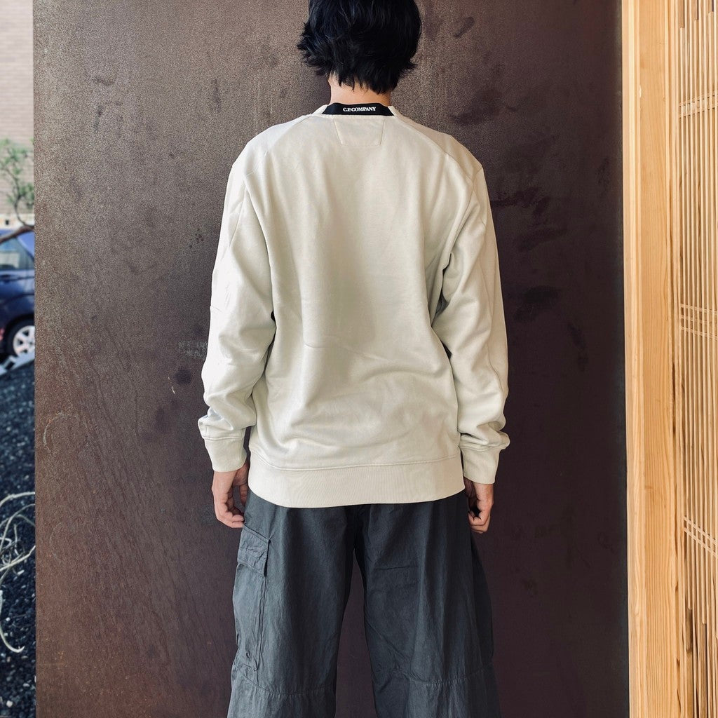 DIAGONAL RAISED FLEECE CREWNECK LENS SWEATSHIRT #SILVER BIRCH 120 [21CMSS713A-005086W-26FWP]