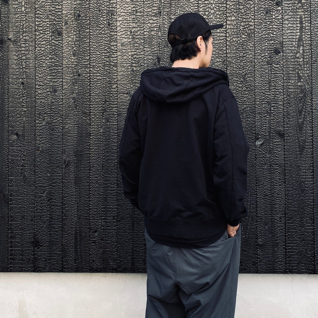 LIGHT FLEECE ZIP HOODED LENS SWEATSHIRT #BLACK 999 [20CMSS081A