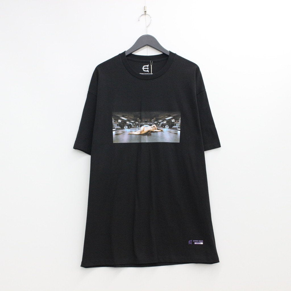 NAKED DEFENSE #BLACK [EV20SPT003]