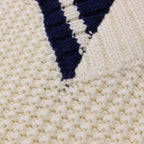 不對稱 V 針織 #白色 [SC2210-KN01]