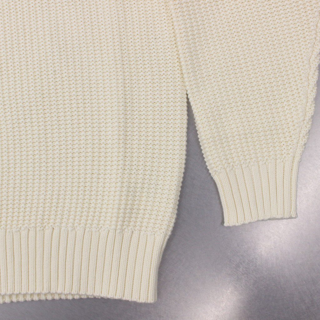 不對稱 V 針織 #白色 [SC2210-KN01]