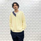 不對稱 V 針織 #白色 [SC2210-KN01]