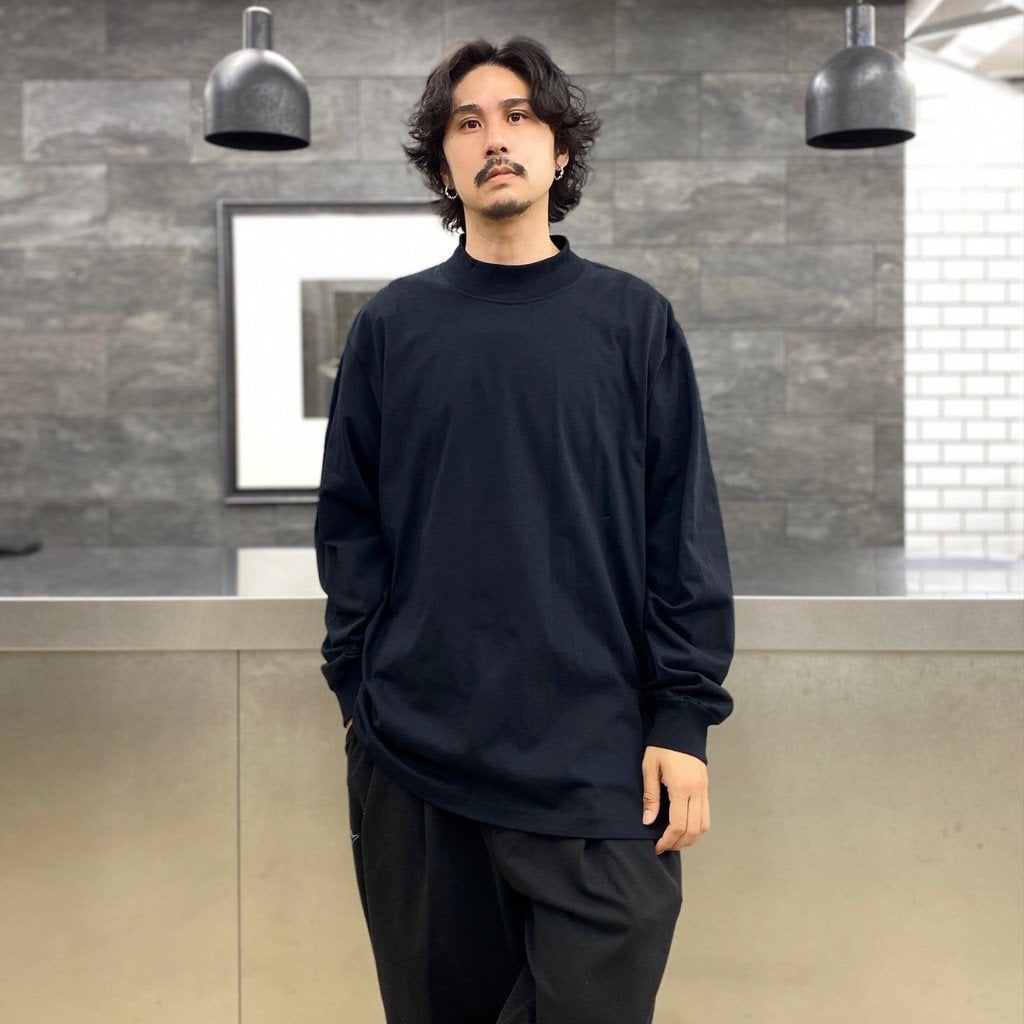 MOCK NECK LONG SLEEVE TEE #BLACK [209]