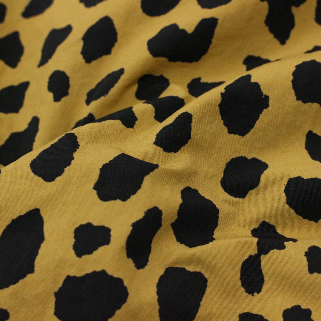 GRAMICCI | LEOPARD TRACK JACKET #BEIGE [GRAMICCI-WM-TJ01]