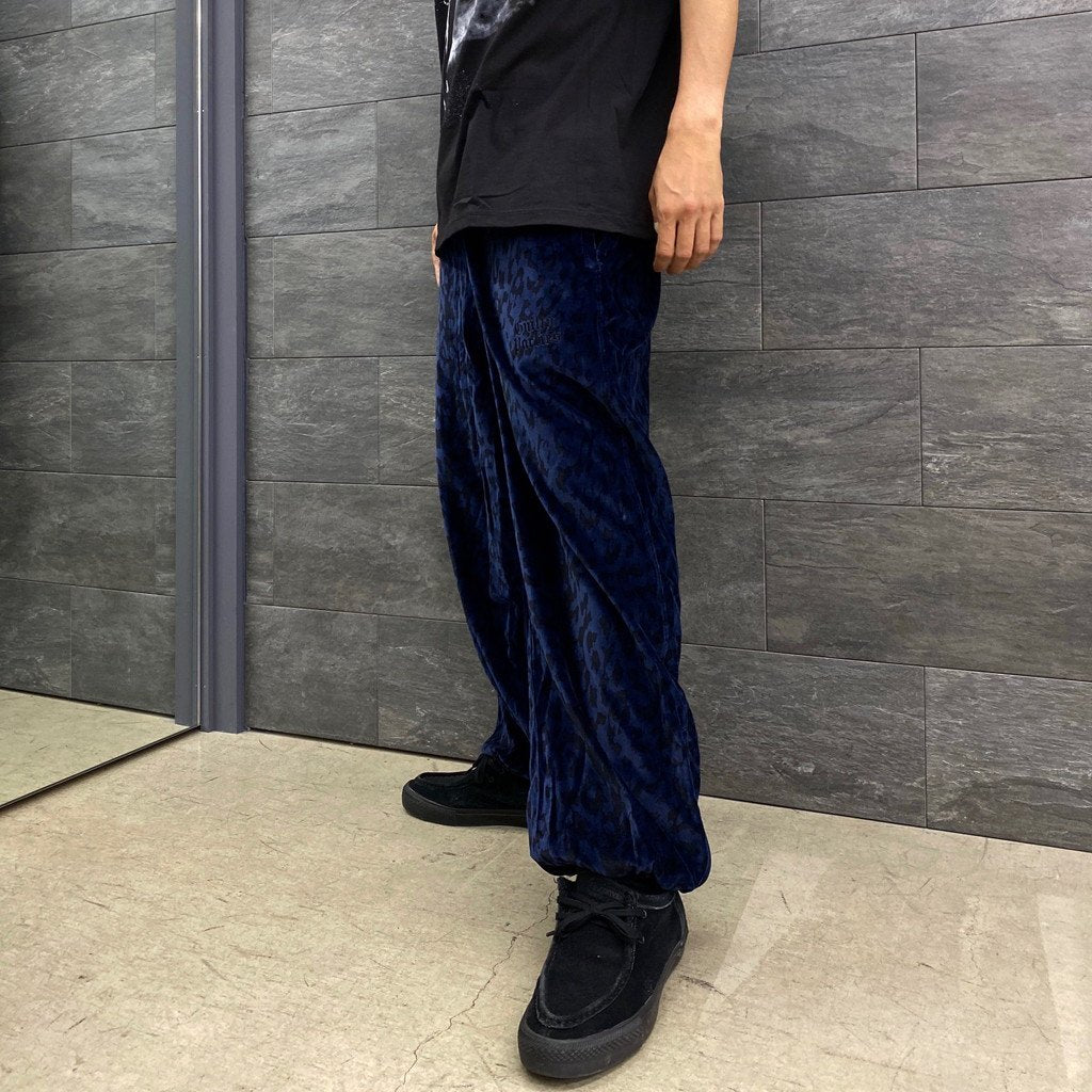 LEOPARD VELVET PANTS #NAVY [23SS-WMO-TP06]