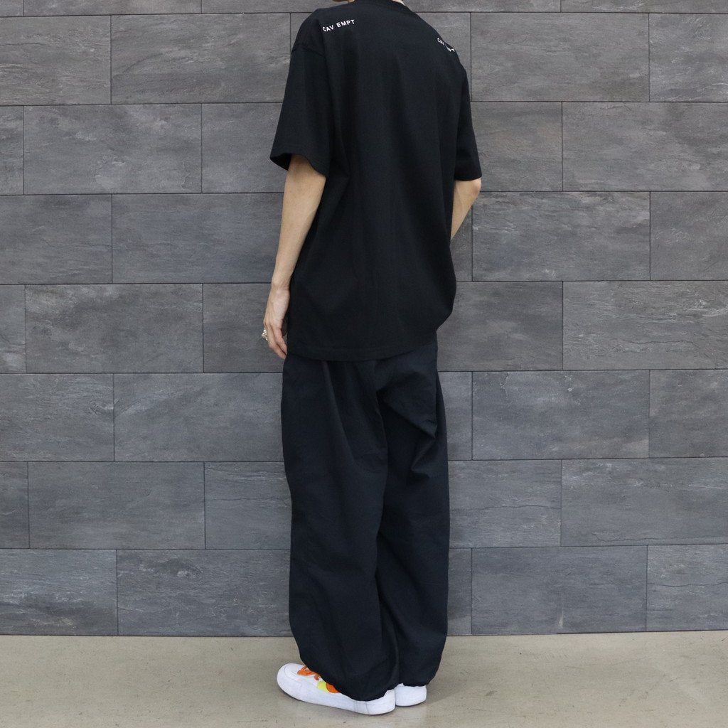 JUSTIFICATION T #BLACK [CES23T12]