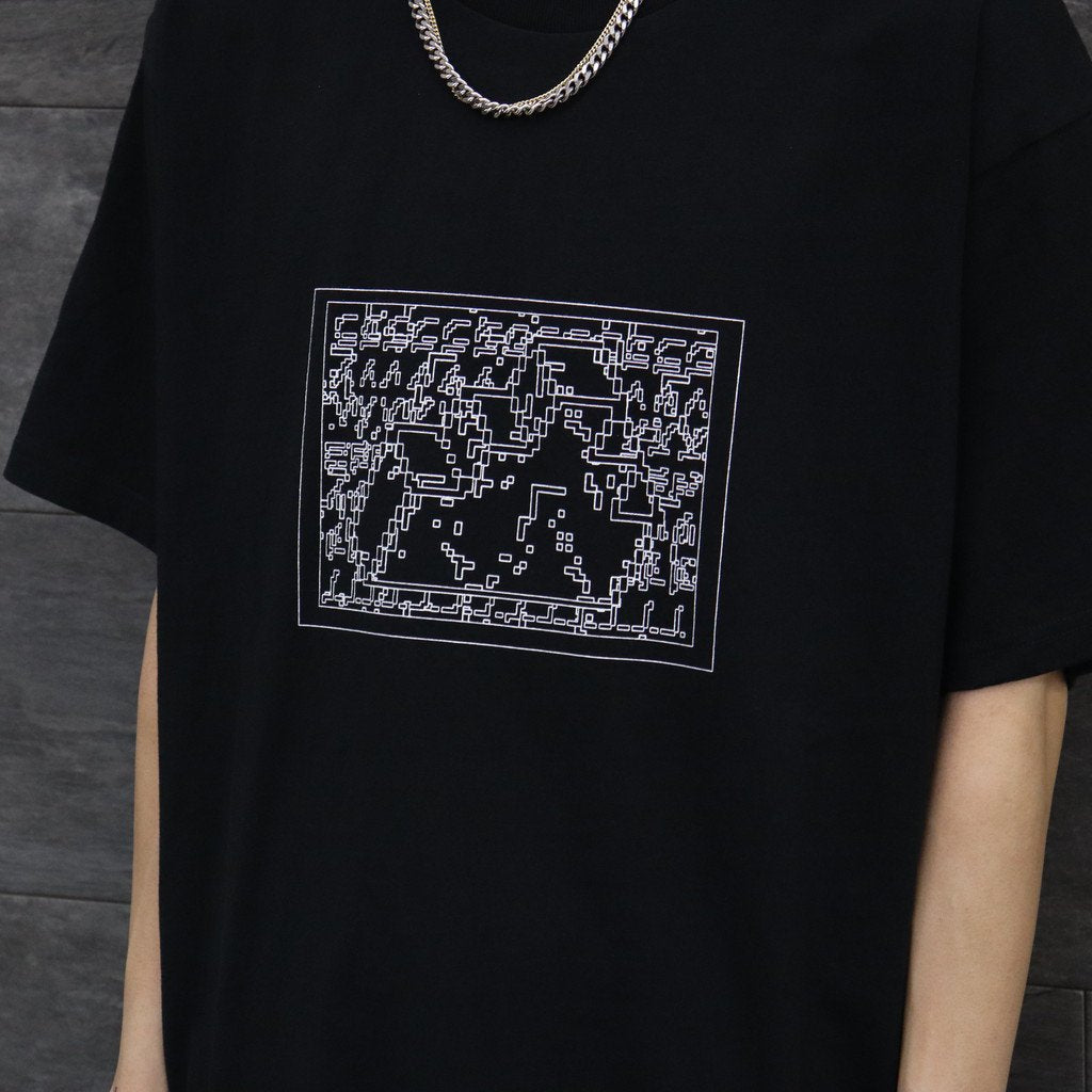 CORRUPTED FRAME T #BLACK [CES23T10]