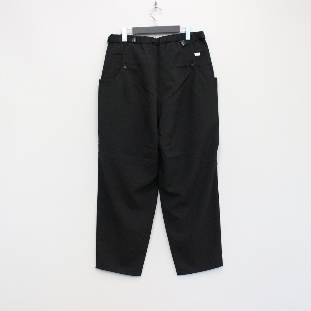 LIGHTWEIGHT BALLOON CROPPED PANTS #BLACK [FST03232M0003]