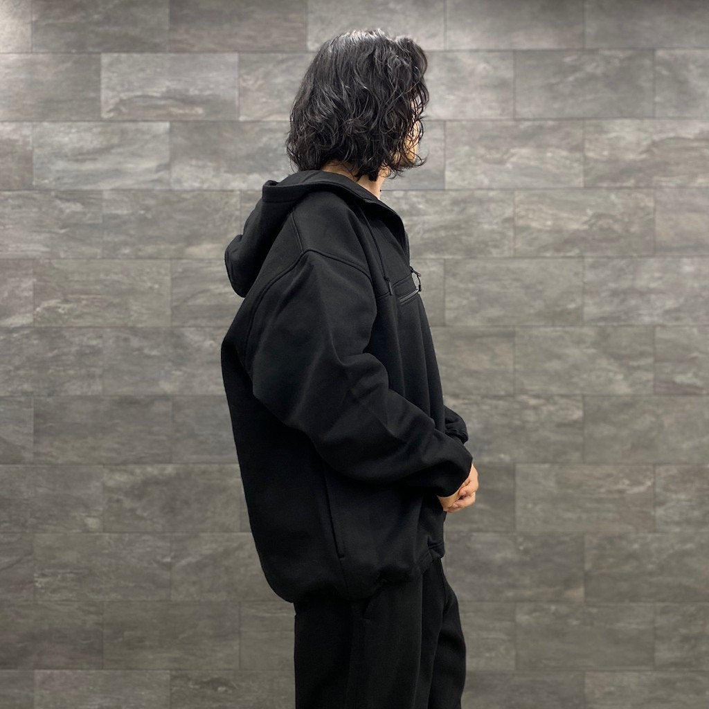 科技感衛衣連帽派克大衣 #黑色 [BE-53023W]