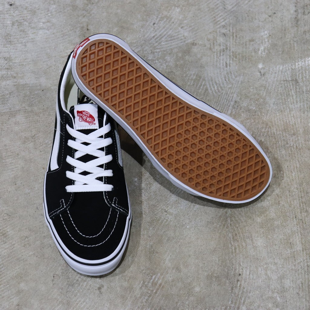 UA SK8-LOW #BLACK/TRUE WHITE [VN0A4UUK6BT]