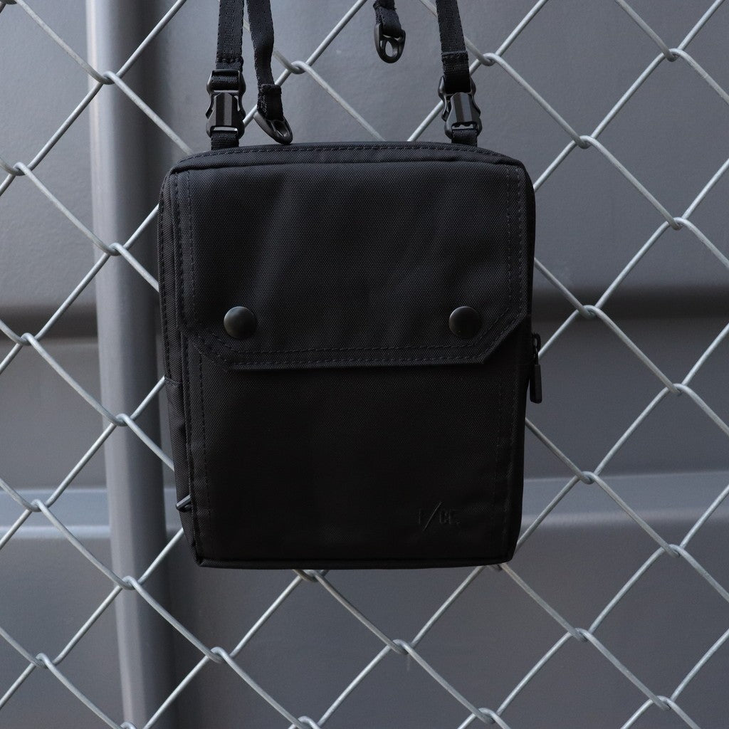 420 re/cor TRAVELLER #BLACK [FCD34241B0004]