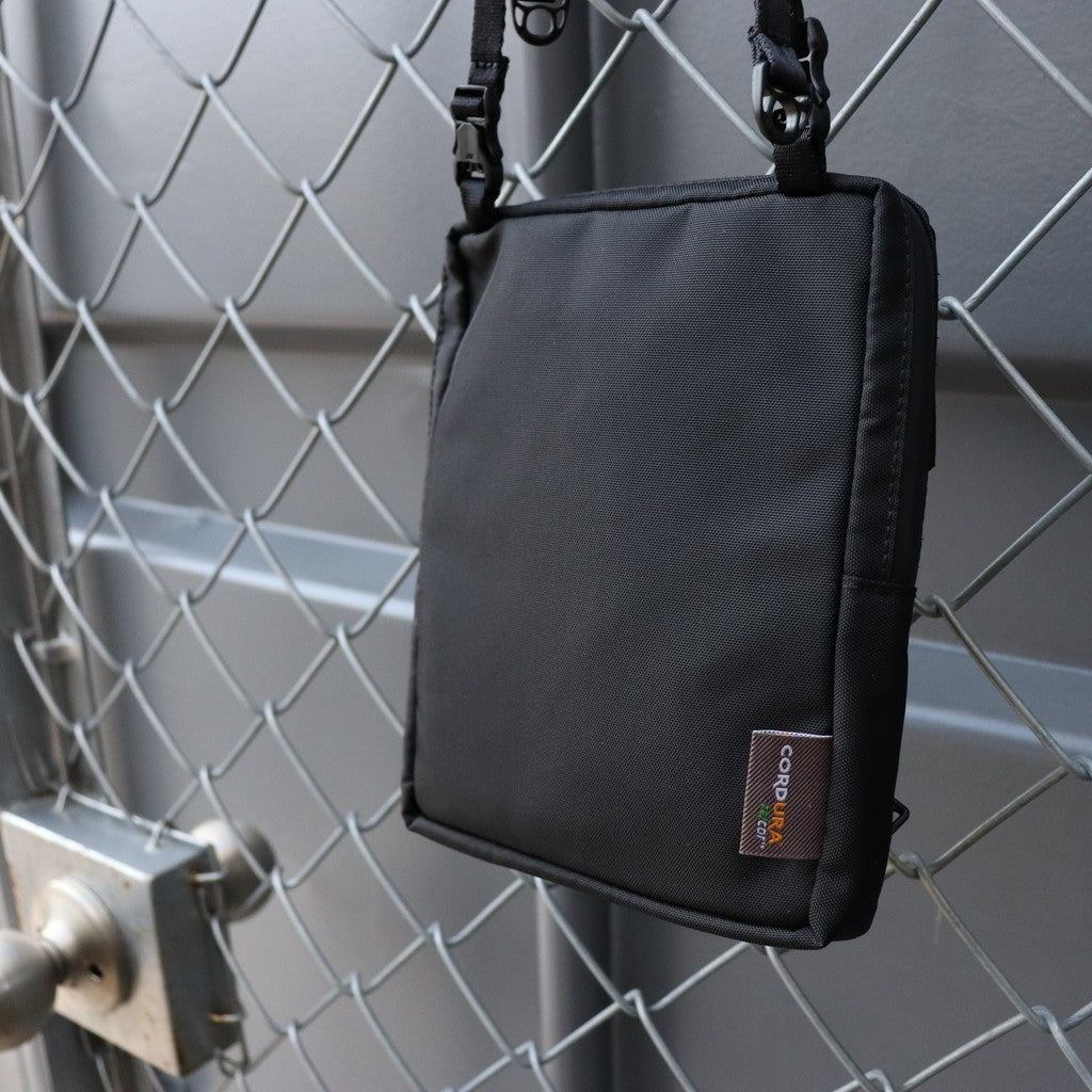 420 re/cor TRAVELLER #BLACK [FCD34241B0004]