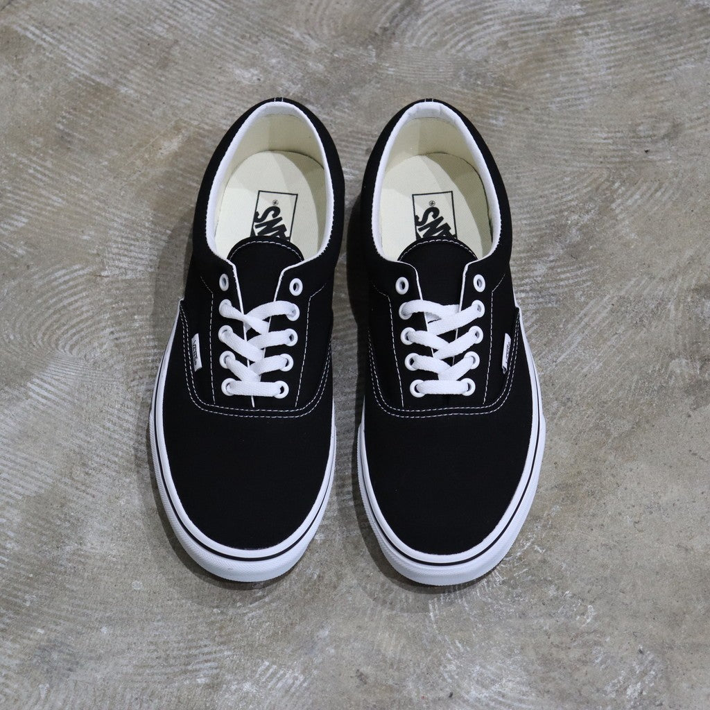 UA ERA #BLACK [VN000EWZBLK]