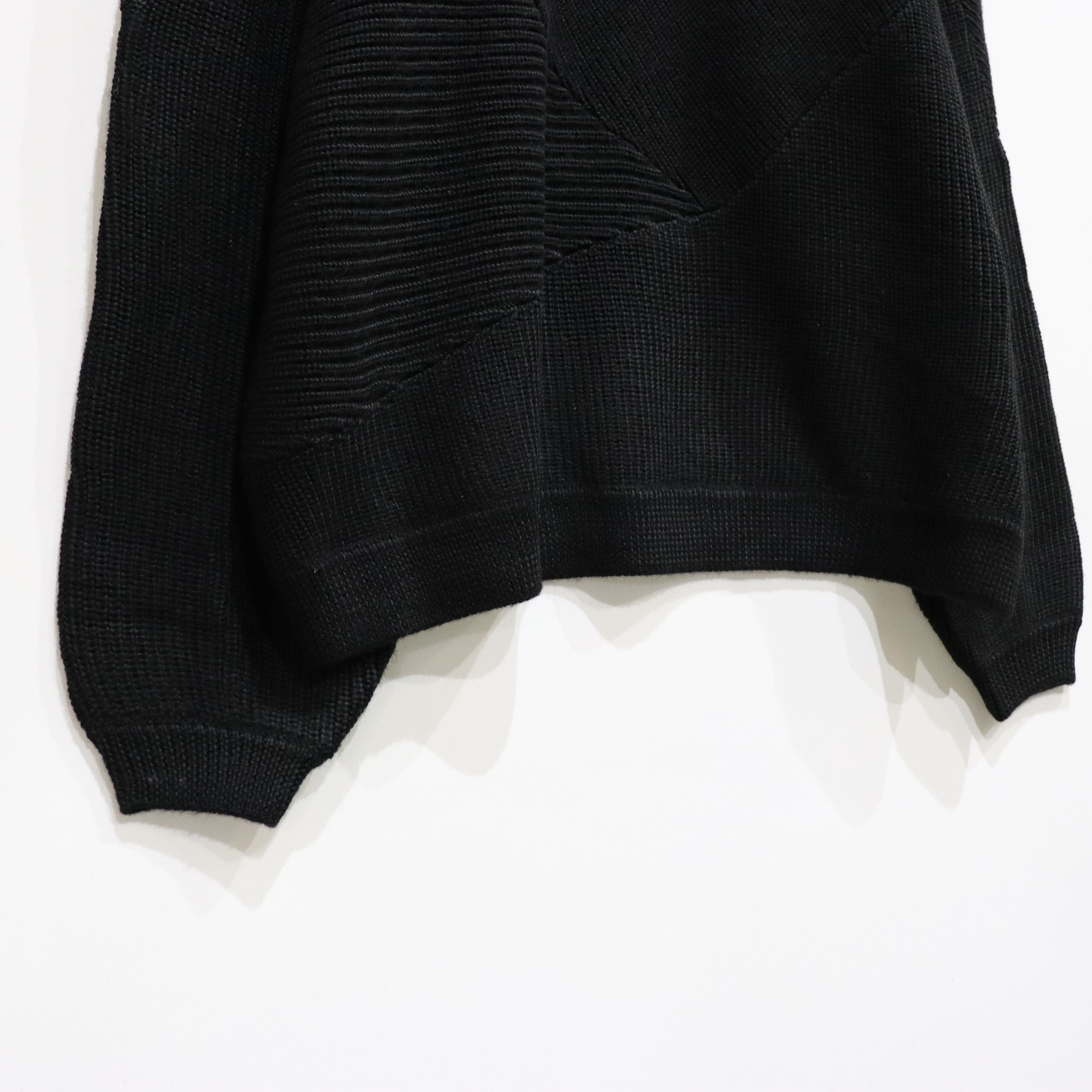 SPLICE KNIT SWEATER #BLACK [FW23-KN01]