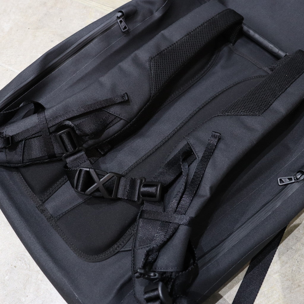 CORDURA 乾式拉鍊後背 #黑色 [FDR30233B0002]
