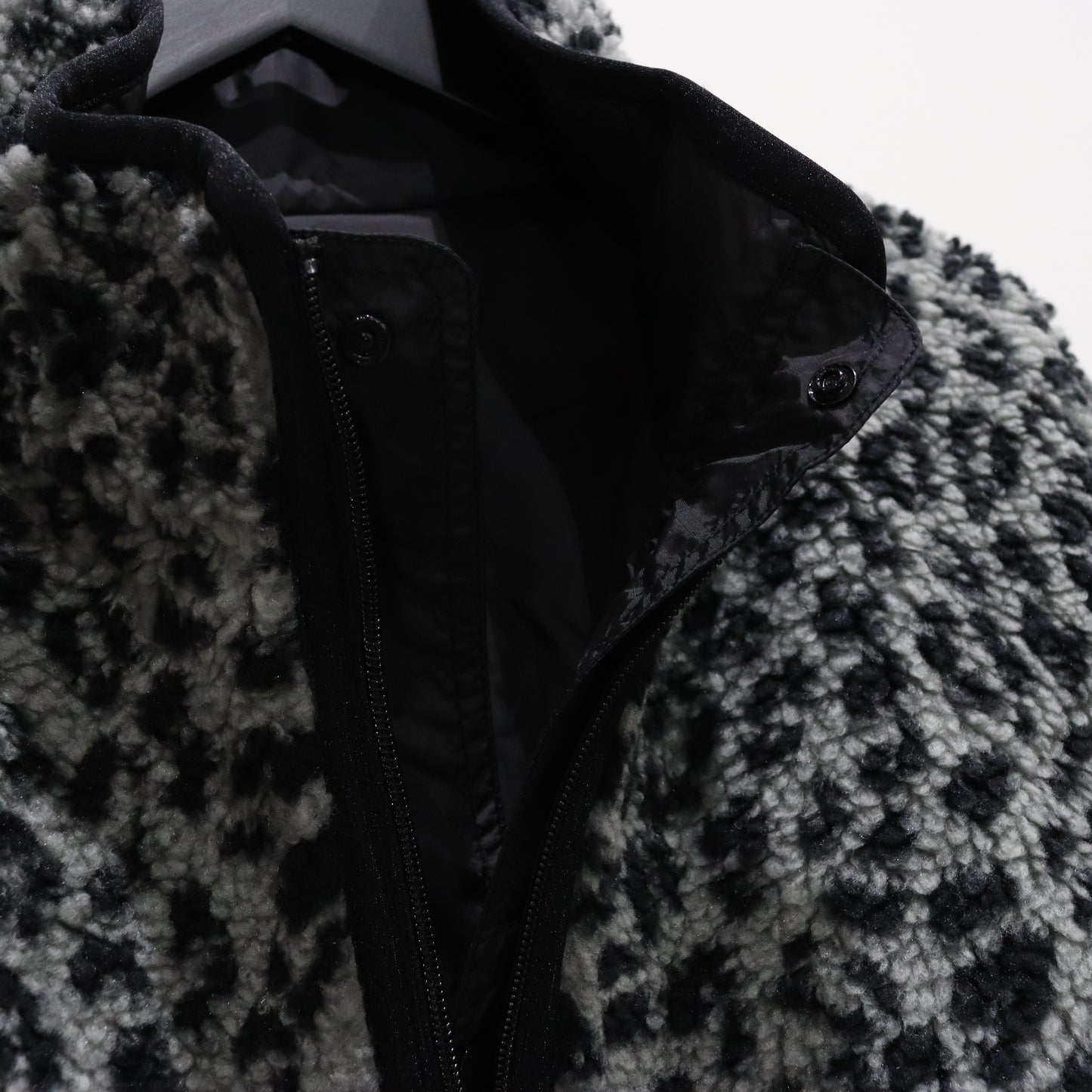 REVERSIBLE LEOPARD BOA JACKET #GRAY [23FW-WMO-OD06]