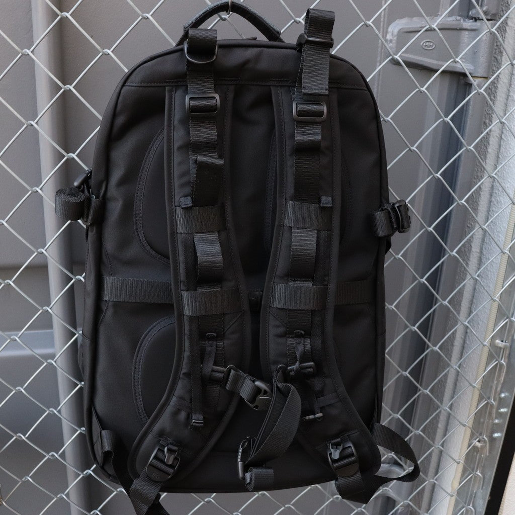 420 re/cor TRAVEL BP #BLACK [FCD30241B0001]