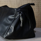 科技皮革報紙包#黑色 [FLE36241B0001]