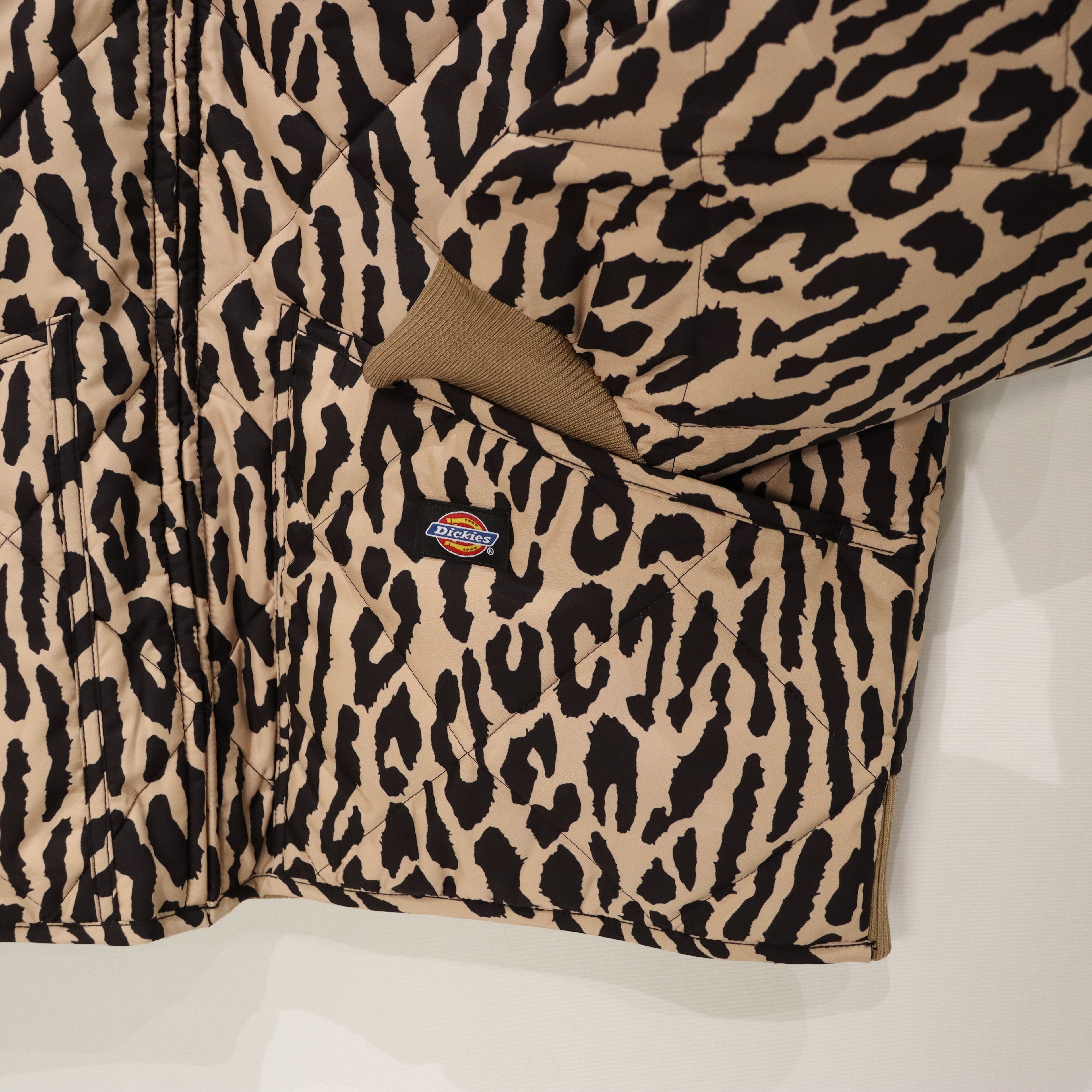 DICKIES | LEOPARD QUILTED JACKET #BEIGE [DICKIES-WM-BL09]