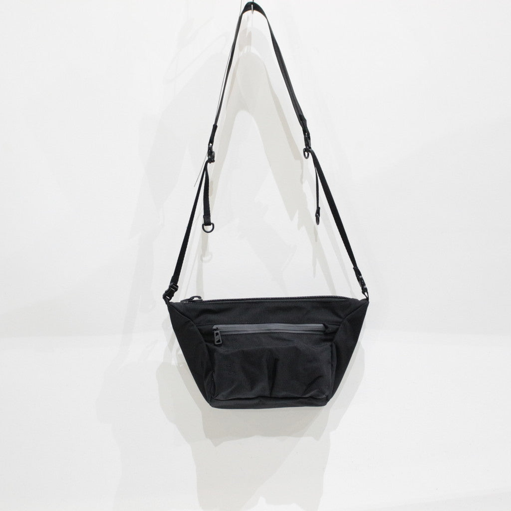 FR CORDURA INVERTED TRAPEZIUM POUCH #BLACK [FFR36232B0001]